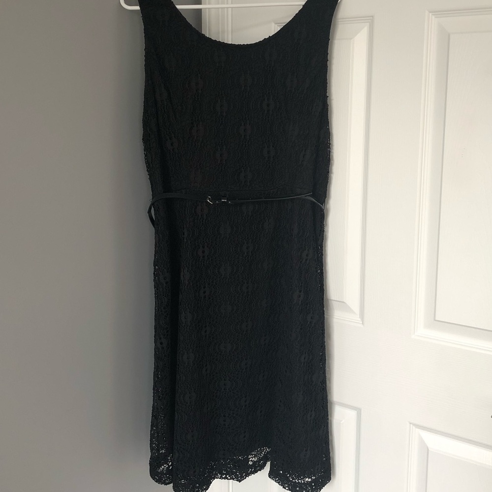 🆕 Black Lace Sleeveless Dress